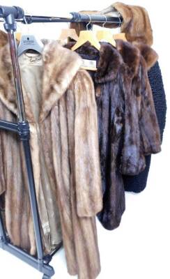 Various fur and faux fur coats, ladies three quarter length coat with similar stole, knitted fur jackets, etc. (a quantity) - 2