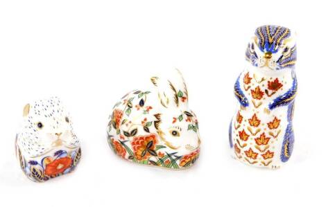 Three Royal Crown Derby Imari paperweights, comprising Meadow Rabbit, Poppy Mouse, and Chipmunk, all boxed.