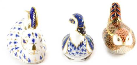 Three Royal Crown Derby Imari paperweights, modelled as a duckling, rabbit, and a Derby wren, all boxed.