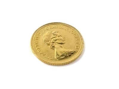 An Elizabeth II half gold sovereign, dated 1982. - 2