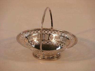 A George III silver sweetmeat basket