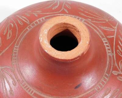 A red stoneware vase, of globular form, decorated with a relief fern and geometric pattern, 22cm H. - 3
