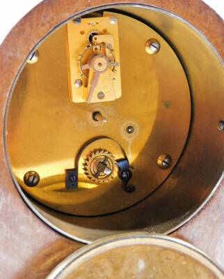 A Maple & Co Edwardian mahogany cased mantel clock, of domed form, partially inlaid with a raised glass revealing an 8cm Dia. Roman numeric dial, on orb feet, with keywind movement, 20cm H. - 3