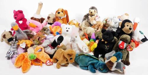 Various Teddy bears, Beanie Babies, etc. to include a quantity of various animals. (various)