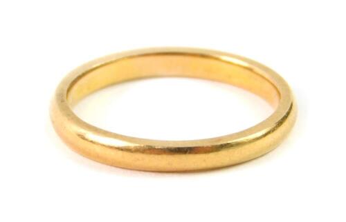 A 22ct gold wedding band, size L, 3.4g.