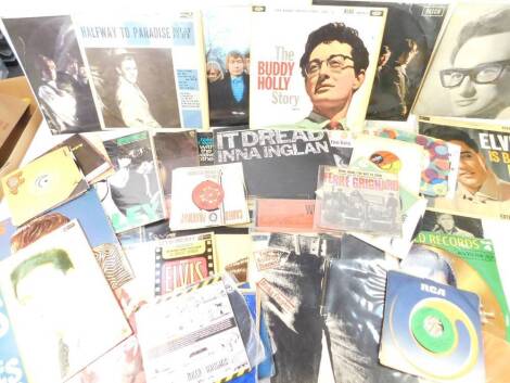 LPs and singles, to include The Beach Boys, Elvis Presley, Bob Dylan, and Buddy Holly. (qty)