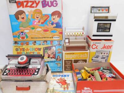 A Smiti Limp Bizkit play set, no.002, together with a