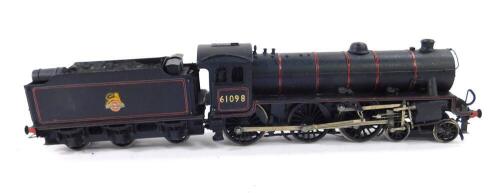 A kit built OO gauge Class B locomotive, British Class black livery, 4-6-0, 61098.