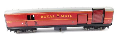 A Hornby OO gauge TPO Mail Van, D1 32098, boxed.