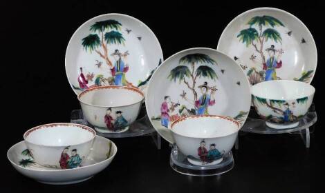 Four 18thC Chinese porcelain tea bowls and saucers, decorated with tall oriental figures within a landscape. (8)