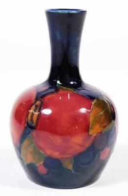 A William Moorcroft pomegranate vase, impressed Moorcroft Made in England 2A, 10cm H. - 2