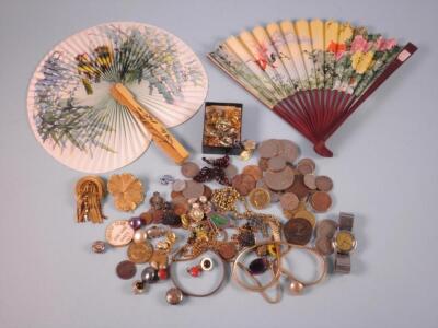 A quantity of mainly costume jewellery