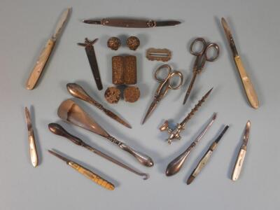 Various silver mounted dressing table items to include scissors