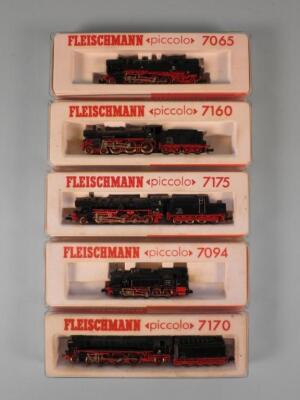 A Fleischmann Piccolo N gauge locomotive in black and red No. 7065