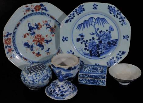 Various 18thC and other Chinese blue and white porcelain, a jar with removable lid of circular form, decorated with Chinese script, scrolls and flowers, 10cm Dia. an octagonal export plate profusely decorated with trees and flowers, a jar with associated 