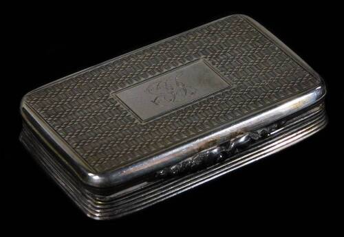 A George IV silver snuff box, of oblong form, partially engine turned with initialled cartouche and silver gilt interior with thumb mould handle, Birmingham 1827, 5cm W.