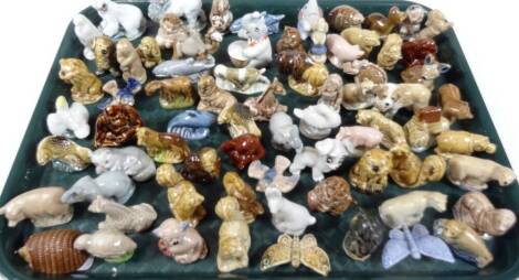 Various Wade Whimsies, to include animal figures, monkey 4cm H, polar bear, kitten, skunk, gorilla, etc. (a quantity)