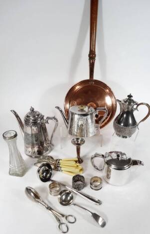 Various silver and silver plated ware, to include silver napkin rings, 12cm Dia. etc. a glass specimen vase with silver collar, silver plated tea ware, ladle and other flatware, copper warming pan, etc. (a quantity)