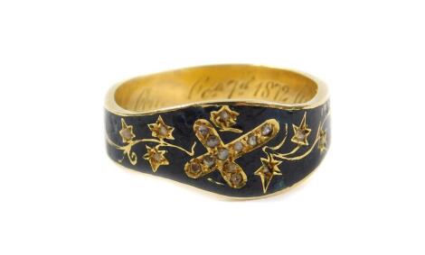 A Victorian 18ct gold black enamel and diamond set mourning ring, decorated with a cross and flowers, engraved internally Alfred Grigg OB Oct 7th 1872 Atat 28, size L, 3.8g.