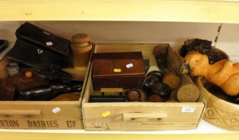 An early 19th century rosewood tea caddy