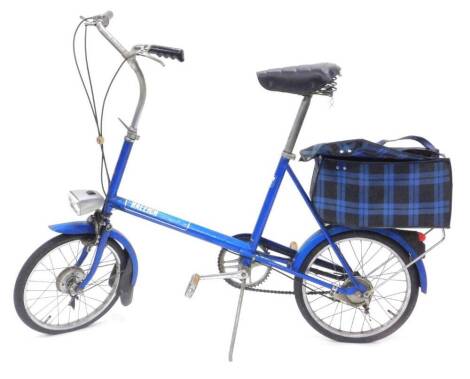 A Raleigh RSW III prototype ladies bicycle, in blue with original carrying case.