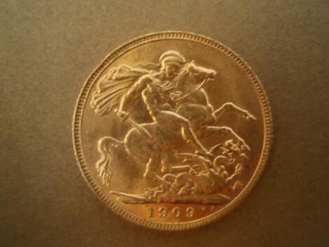 A full sovereign, B P 1909