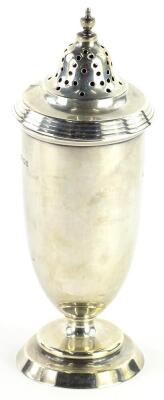 A George V Art Deco silver sugar castor, with turned finial, domed foot, London 1929, 3¾oz.