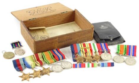 Various World War II medals, to include 39-45 Star, Africa Star, Italy Star and the Defence medal with 1st Army bar, another set for the 1939-45 Star, the Atlantic Star, the Africa Star and the Defence medal, an Elizabeth II Civilian medal, 1st World War 