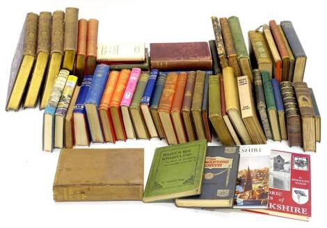 Various books, antiquarian and historical books relating to Yorkshire, to include York, Scarborough etc., including The History & Antiquities of Scarborough and Vicinity by Hinderwell (Thomas), published York 1798, four volumes of Yorkshire Past & Present