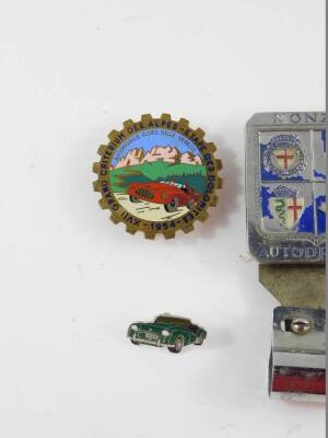 Two Monza Autodromo car badges, XVII Grand Criterium Des Alpes - Etape Des Dolomites 1954 badge, Rover car badge, and a lapel badge. (5) - 2