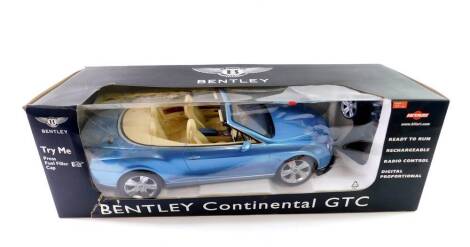 A Hitari radio controlled Bentley Continental GTC, 1:10 scale, boxed.