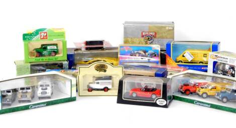 Die cast vehicles to include Burago, Maisto, Lledo and others, all boxed. (qty)