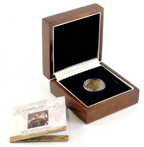 A George V full gold sovereign, dated 1932, assay sovereign, the last colonial sovereign selection, with certificate of authenticity and boxed.
