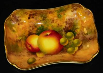 A Royal Worcester pin dish, by Frank Roberts, handpainted with autumnal fruits, grapes and apples, in a naturalistic setting, 1949, printed marks beneath, 12cm W. - 2
