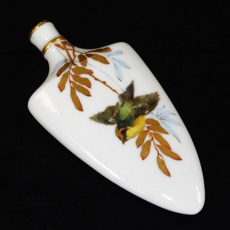 A Royal Worcester scent bottle, decorated with a gold crest, puce factory marked, c1895, 9.5cm H.