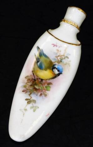 A Royal Worcester scent bottle, of fluted and concave form, decorated with daisies, c1900, 8.5cm H.