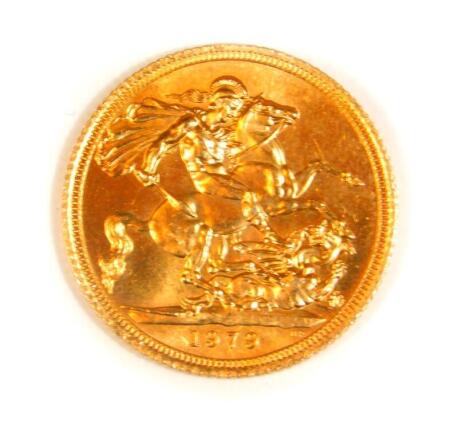 An Elizabeth II gold full sovereign, 1979.