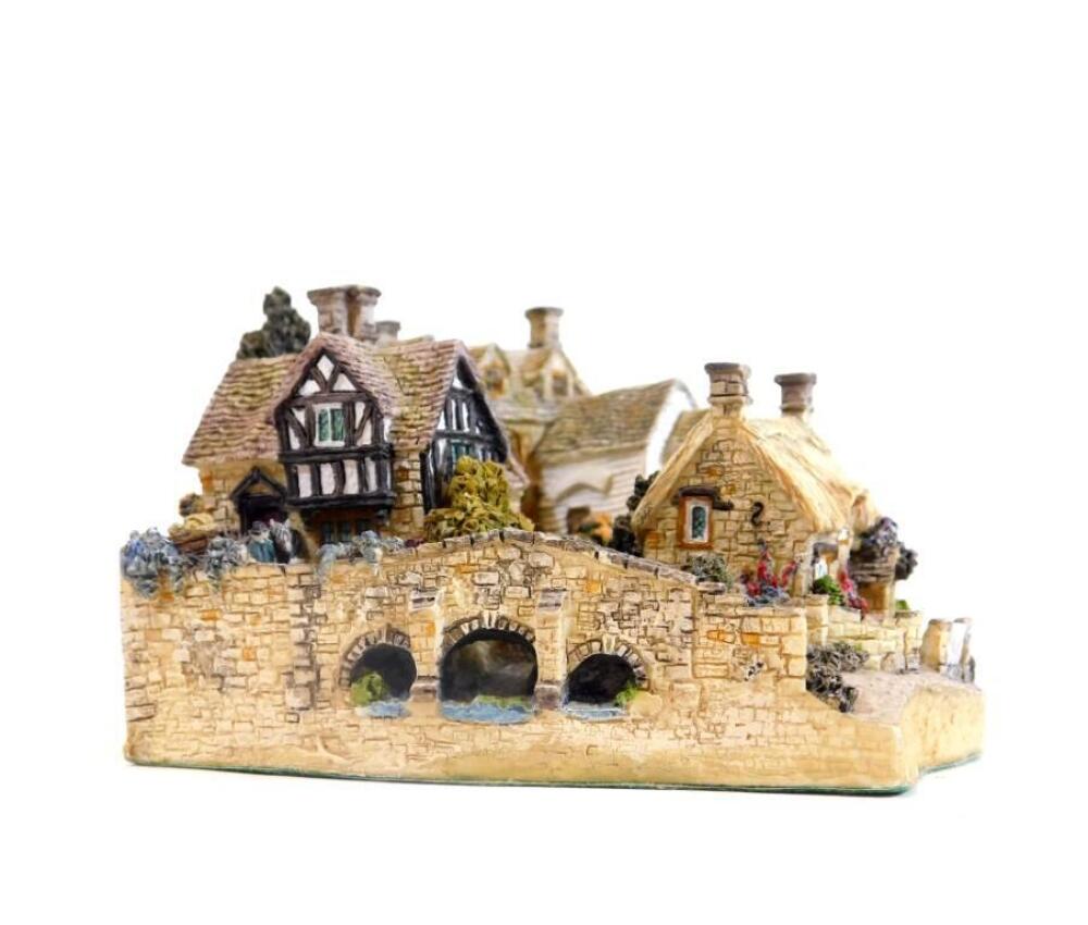 Jane Hart Danbury Mint cottage groups, comprising of four Cotswold Village  groups, 13cm W. (4, boxed)