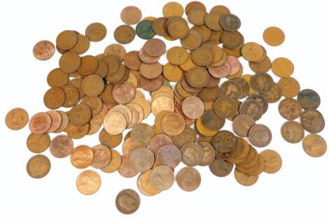 Various coins, GB low denomination pennies to include 1905, 1909, etc. (a quantity)