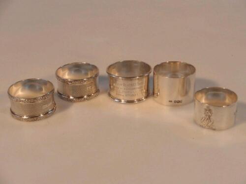 A pair of modern silver napkin rings