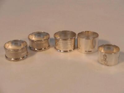 A pair of modern silver napkin rings