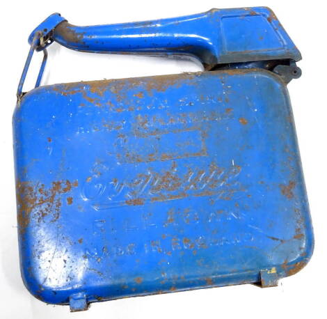 A vintage Eversure Fillacan petrol can in blue, 33cm high, 32cm wide, 9cm deep.