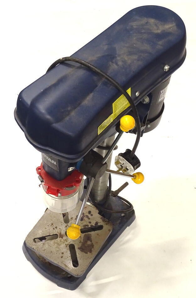 A Titan nine speed bench pillar drill SF16N 9 230v 5HZ RO8W38 64cm high 20cm wide