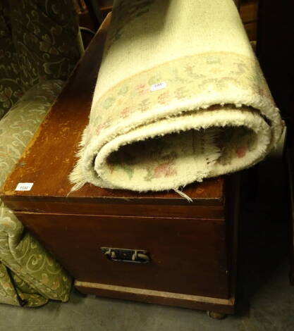 A pine tool chest of rectangular form, with metal handles and plain interior, 46cm high, 90cm wide, 48cm deep and a Chinese rug (2).