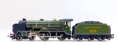 A Hornby OO-gauge locomotive and tender 'Repton', Schools Class V, Southern Railways green livery, 4-4-0, no 926, R683, boxed - 3