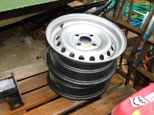 A pair of Hyper Lock wheels, 5JX13 112 ET30, serial number 2130060, 36cm diameter.