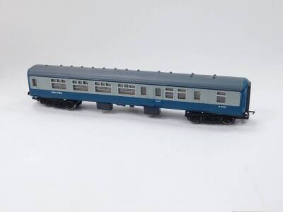 Two Lima OO-gauge InterCity coaches, BR Corporate blue livery, W1493, boxed, and another, M4950. (3) - 2