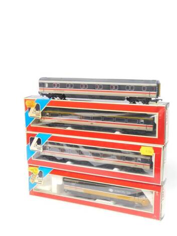 Three Lima OO-gauge InterCity 125 coaches, 20514, 305368W and 305378, boxed, and an InterCity Sleeper E10646. (4)