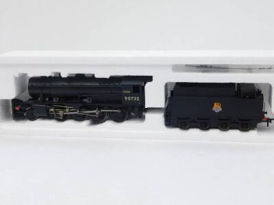 A Bachmann OO-gauge locomotive 'WD Austerity', Vulcan Class, BR Black livery, 2-8-0, 90732, 32-257, boxed. - 2