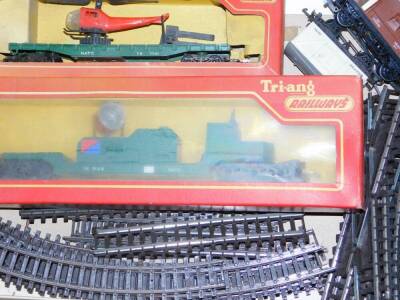 Hornby Tri-ang OO-gauge rolling stock, etc., R31 Searchlight wagon, R128 operating helicopter, various others, H0/00 gauge, track, some boxed. (a quantity) - 3